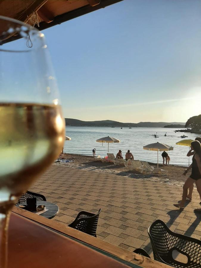Appartement Vila Fajen Sukošan Esterno foto