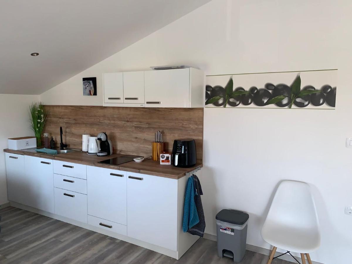 Appartement Vila Fajen Sukošan Esterno foto